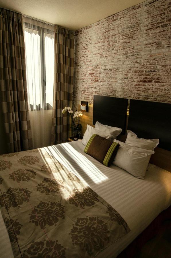 Au Grand Hotel De Sarlat - Pavillon De Selves Екстер'єр фото