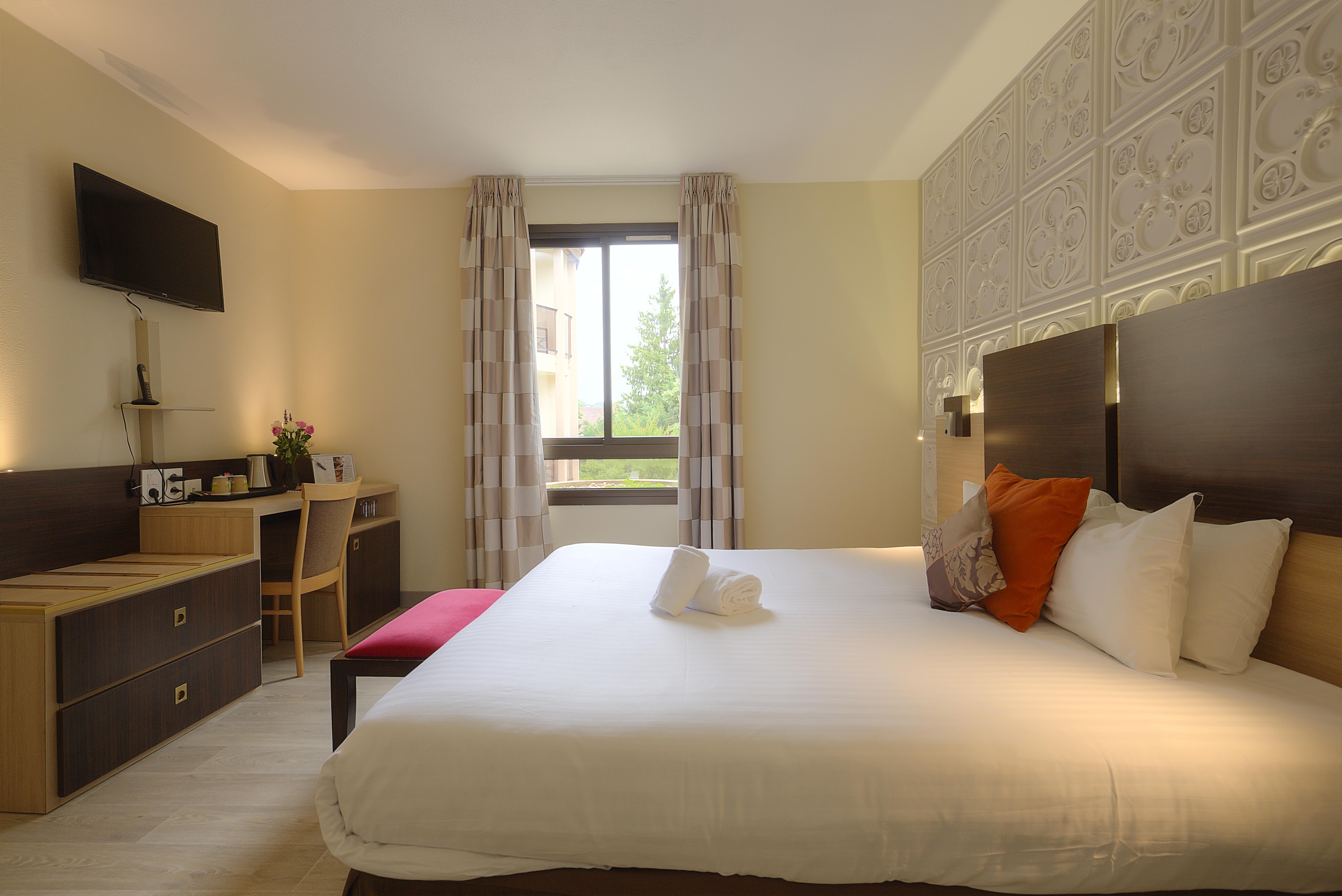 Au Grand Hotel De Sarlat - Pavillon De Selves Екстер'єр фото