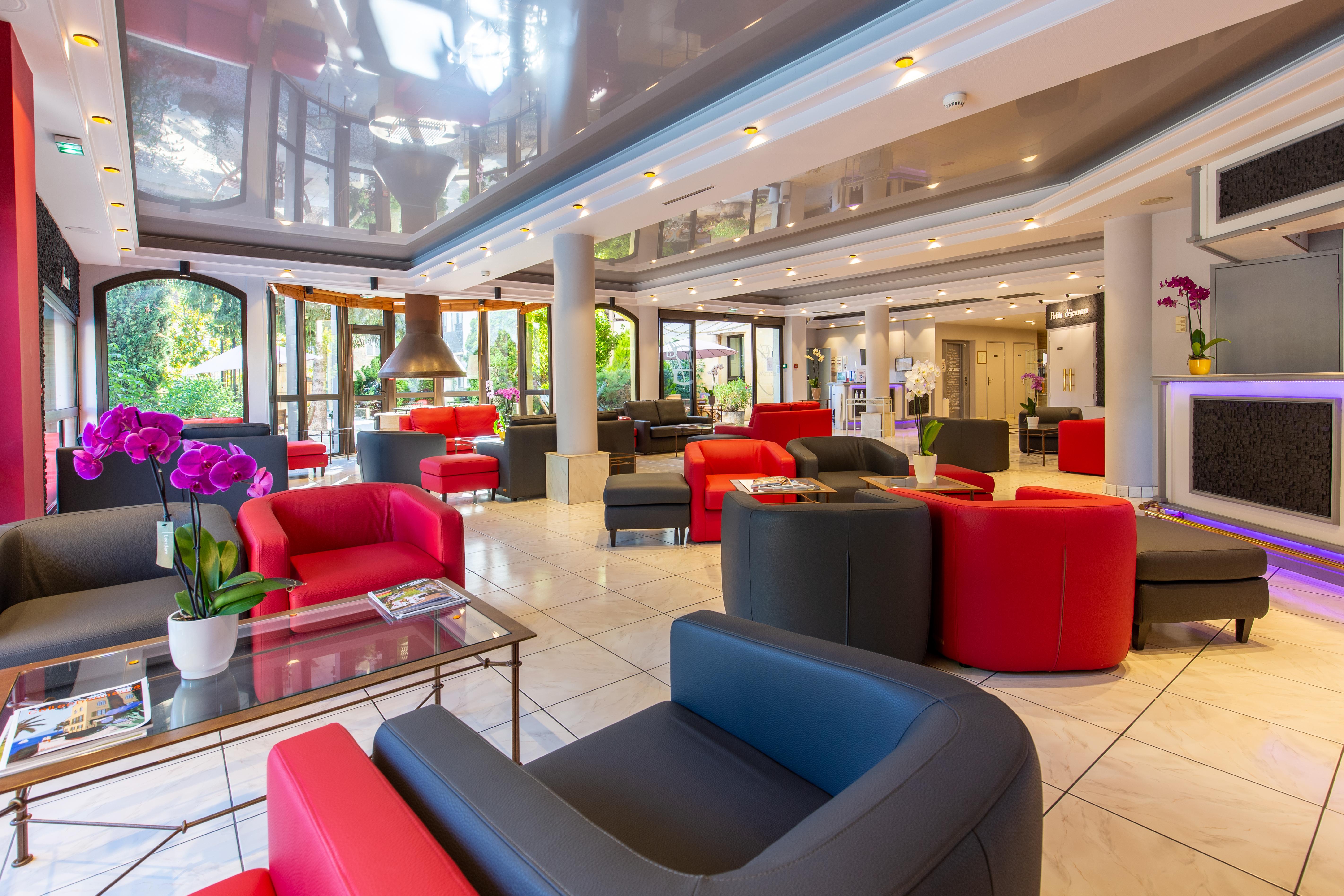 Au Grand Hotel De Sarlat - Pavillon De Selves Екстер'єр фото