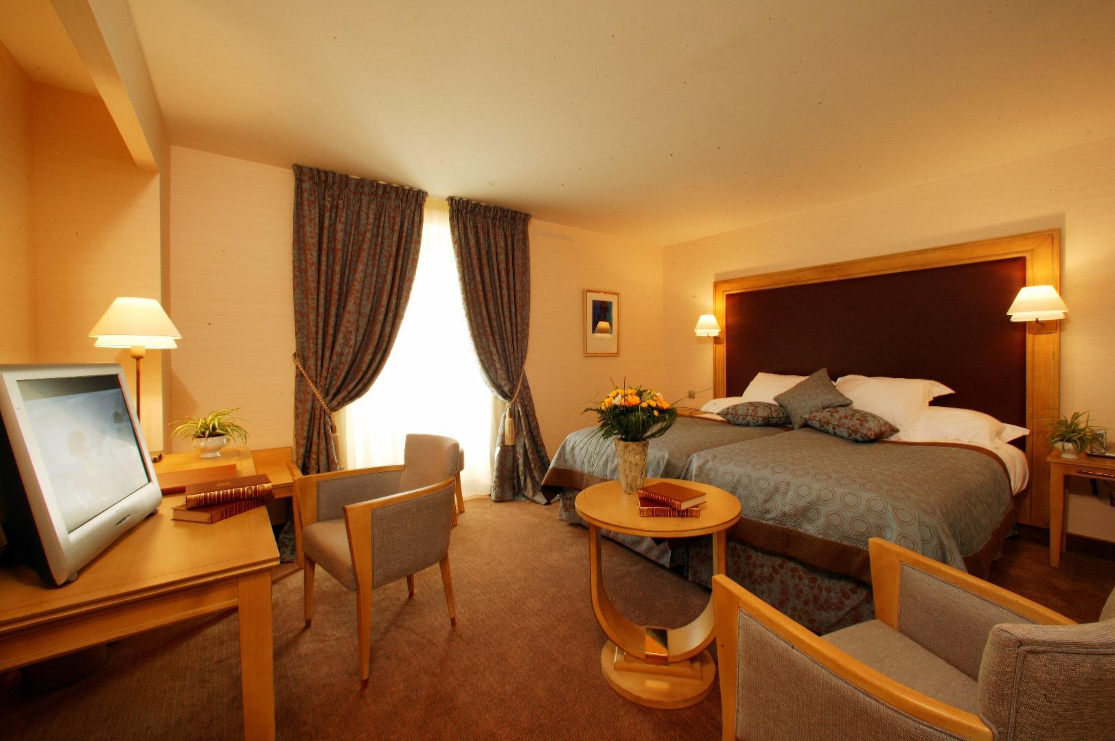 Au Grand Hotel De Sarlat - Pavillon De Selves Екстер'єр фото