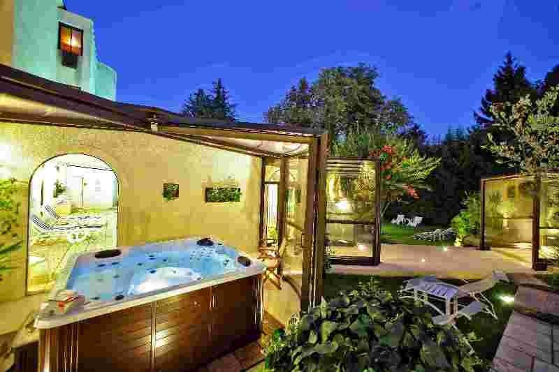 Au Grand Hotel De Sarlat - Pavillon De Selves Екстер'єр фото
